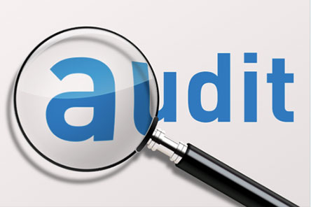 TRADITIONAL AUDITING AND RISK BASED AUDITING